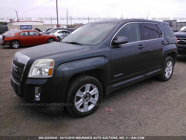 2CTALBEW4A6307155 - 2010 GMC TERRAIN SLE GRAY photo 2