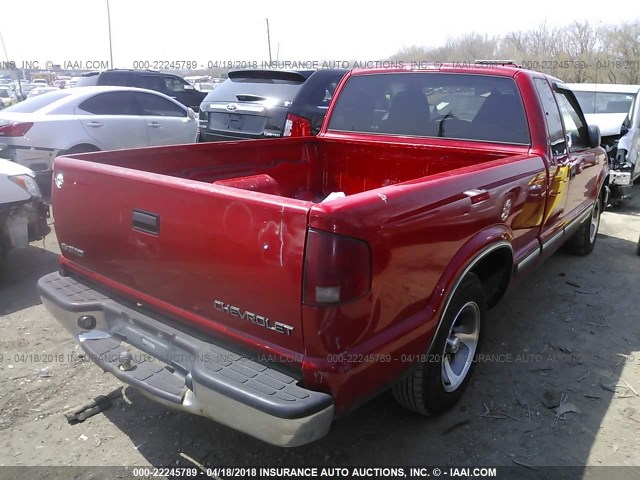 1GCCS19W828254306 - 2002 CHEVROLET S TRUCK S10 RED photo 4