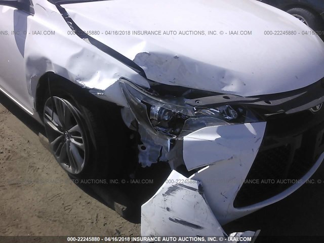 4T1BF1FK4FU060267 - 2015 TOYOTA CAMRY LE/XLE/SE/XSE თეთრი ფოტო 6