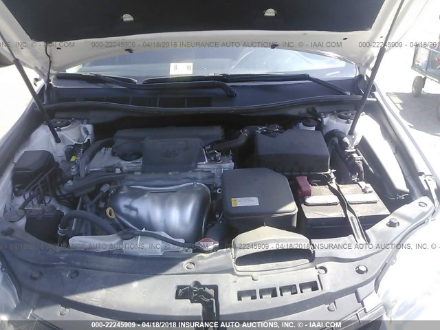 4T1BF1FK0GU511454 - 2016 TOYOTA CAMRY LE/XLE/SE/XSE WHITE photo 10