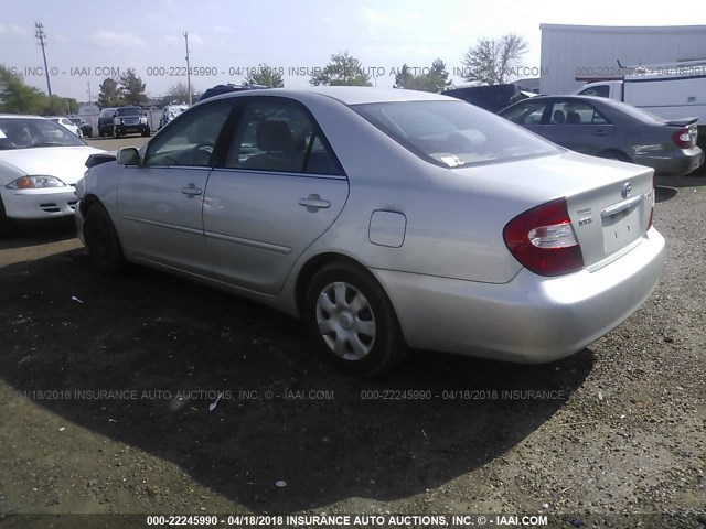 4T1BE32K93U137649 - 2003 TOYOTA CAMRY LE/XLE/SE SILVER photo 3