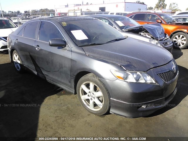 4T1BK46KX7U048669 - 2007 TOYOTA CAMRY NEW GENERAT LE/XLE/SE GRAY photo 1