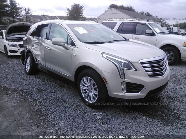 1GYKNARS8HZ130470 - 2017 CADILLAC XT5 GOLD photo 1