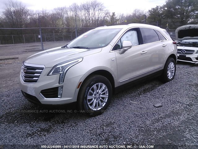 1GYKNARS8HZ130470 - 2017 CADILLAC XT5 GOLD photo 2