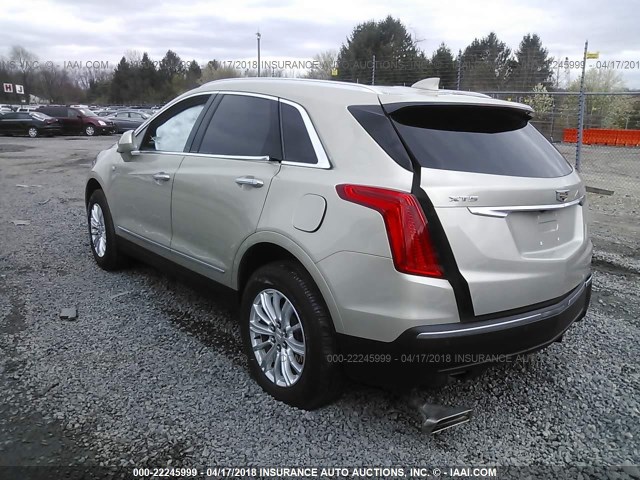 1GYKNARS8HZ130470 - 2017 CADILLAC XT5 GOLD photo 3