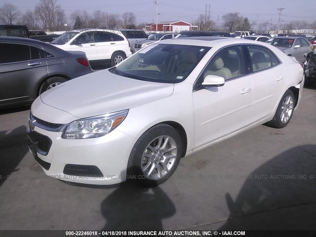 1G11C5SL9FF217402 - 2015 CHEVROLET MALIBU 1LT WHITE photo 2