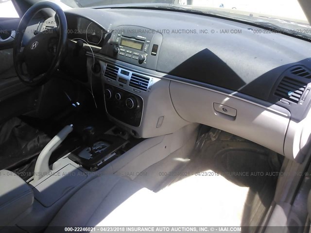 5NPEU46F76H022375 - 2006 HYUNDAI SONATA GLS/LX GRAY photo 5