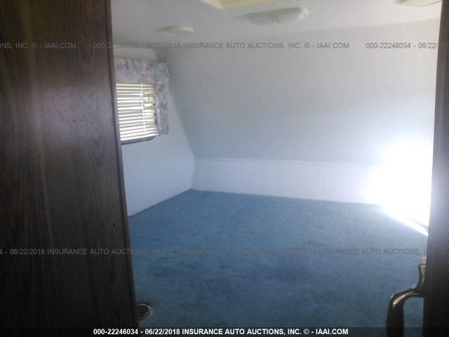 4X4FSMZ20VC001374 - 1997 FOREST RIVER OTHER  白色 照片 5