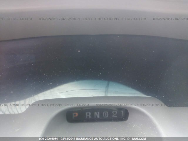 1LNLM82W6TY712855 - 1996 LINCOLN TOWN CAR SGN/DMND ANV/CYPRESS/JN WHITE photo 7