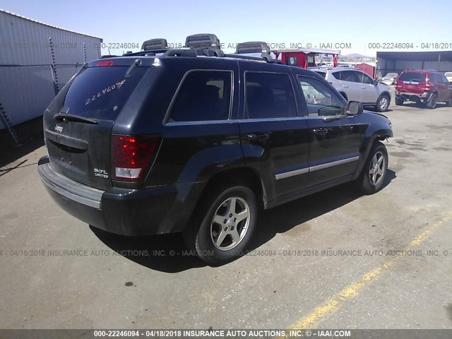 1J4HR582X5C666584 - 2005 JEEP GRAND CHEROKEE LIMITED BLACK photo 4