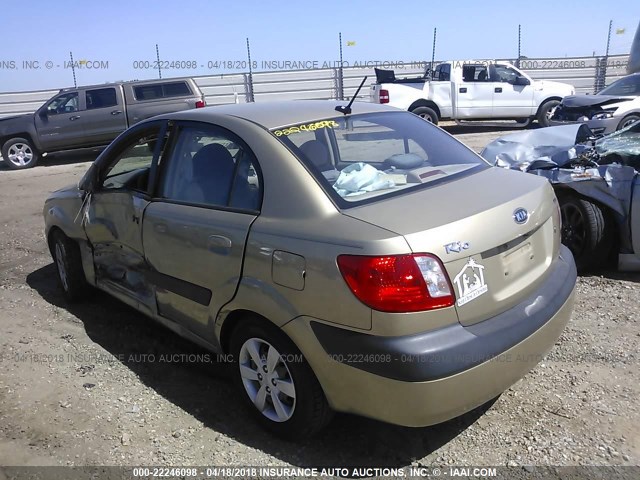 KNADE223596519137 - 2009 KIA RIO LX/SX GOLD photo 3