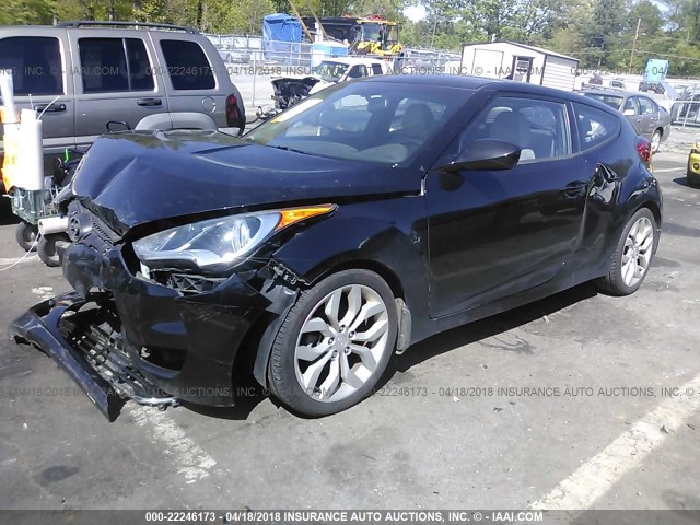 KMHTC6AD3DU146539 - 2013 HYUNDAI VELOSTER BLACK photo 2