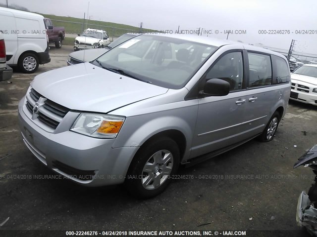 2D4RN4DE9AR426219 - 2010 DODGE GRAND CARAVAN SE SILVER photo 2