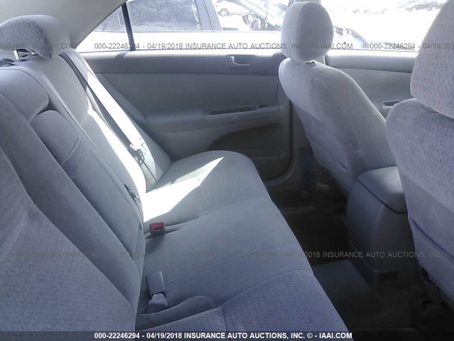 JTDBE32K130236638 - 2003 TOYOTA CAMRY LE/XLE SILVER photo 8