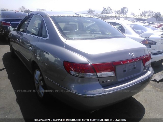 KMHFC46FX8A289166 - 2008 HYUNDAI AZERA SE/LIMITED GRAY photo 3