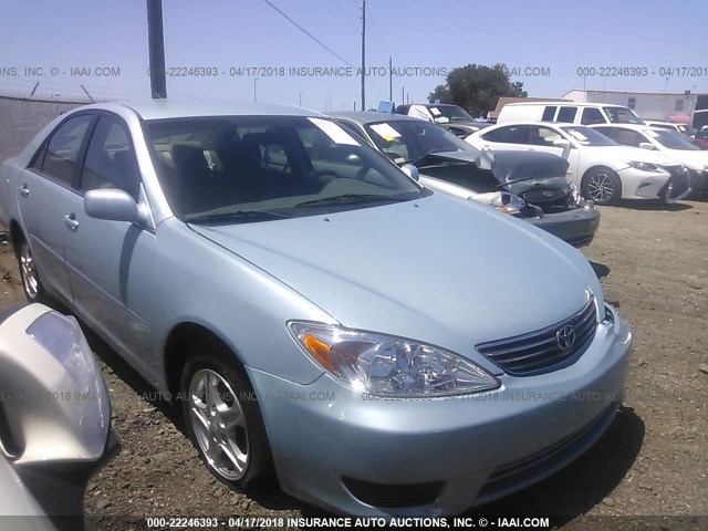 4T1BE32K25U632164 - 2005 TOYOTA CAMRY LE/XLE/SE Light Blue photo 1