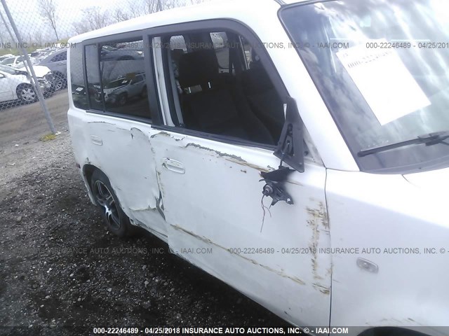 JTLKT334164076879 - 2006 TOYOTA SCION XB თეთრი ფოტო 6