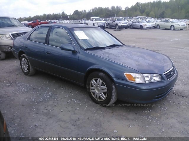 4T1BG22K51U812141 - 2001 TOYOTA CAMRY CE/LE/XLE 蓝色 照片 1
