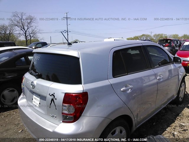 JTKKU10438J002376 - 2008 TOYOTA SCION XD SILVER photo 4