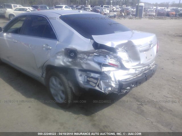 4T1BF3EK8BU632416 - 2011 TOYOTA CAMRY SE/LE/XLE GRAY photo 6