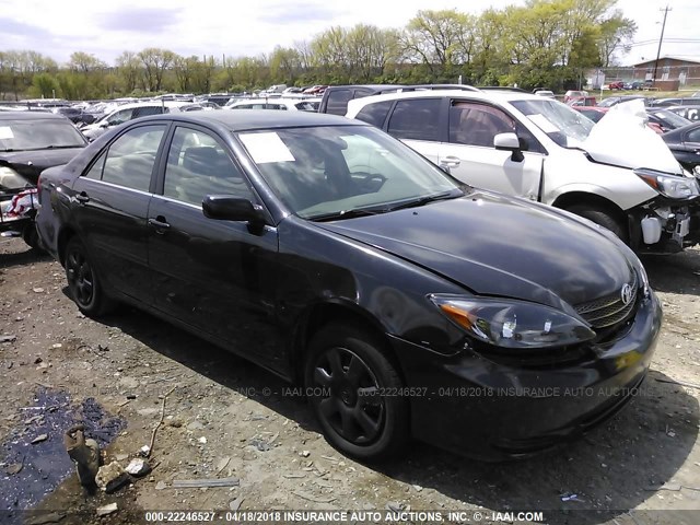 4T1BE32K23U257938 - 2003 TOYOTA CAMRY LE/XLE/SE შავი ფოტო 1