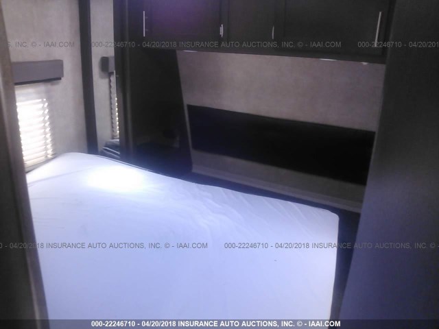 4X4TSCC2XFC007254 - 2015 FOREST RIVER SANDSTORM  白色 照片 5