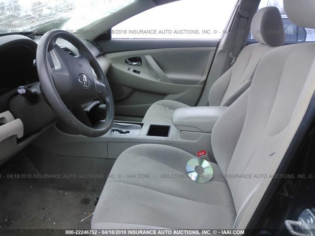 4T1BE46K98U256129 - 2008 TOYOTA CAMRY CE/LE/XLE/SE BLACK photo 5