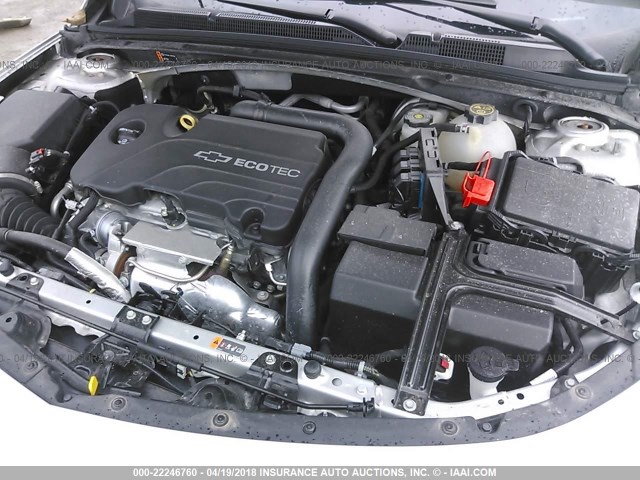 1G1ZB5ST4HF132086 - 2017 CHEVROLET MALIBU LS ვერცხლისფერი ფოტო 10