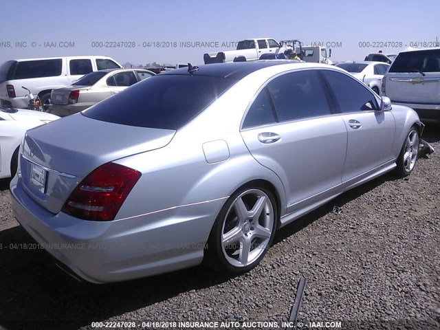 WDDNG9FB6BA389244 - 2011 MERCEDES-BENZ S 400 SILVER photo 4