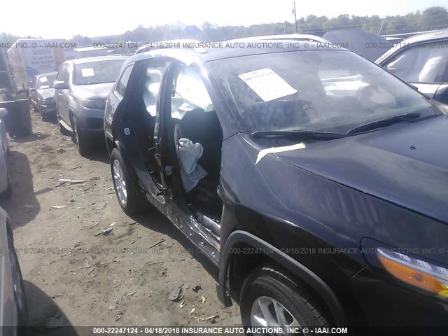 1C4PJMCX4JD583534 - 2018 JEEP CHEROKEE LATITUDE Қара фото 6