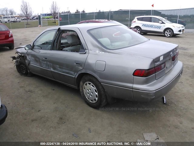 4T1BG22K8XU557462 - 1999 TOYOTA CAMRY CE/LE/XLE 灰色 照片 3