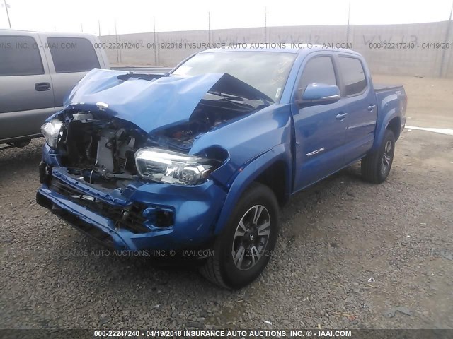 5TFCZ5AN2HX114160 - 2017 TOYOTA TACOMA DBL CAB/SR/TRDSPT/OR/PRO BLUE photo 2