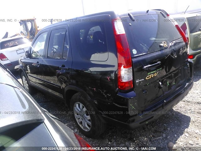 JHLRD78905C002055 - 2005 HONDA CR-V SE/EX BLACK photo 3