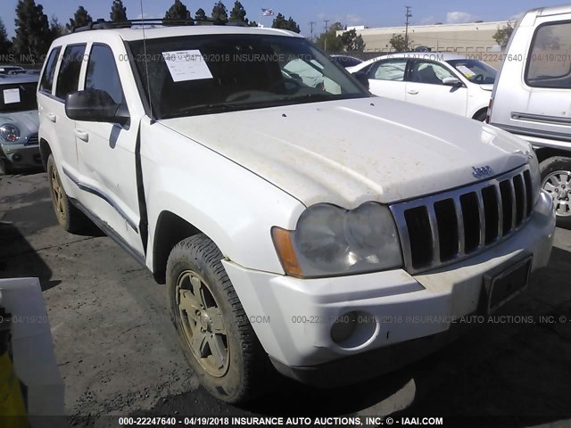 1J8HR58225C594794 - 2005 JEEP GRAND CHEROKEE LIMITED WHITE photo 1