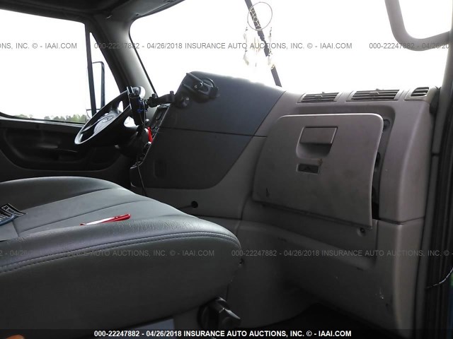 1FUJGLCK09LAE5876 - 2009 FREIGHTLINER CASCADIA 125  Unknown photo 5