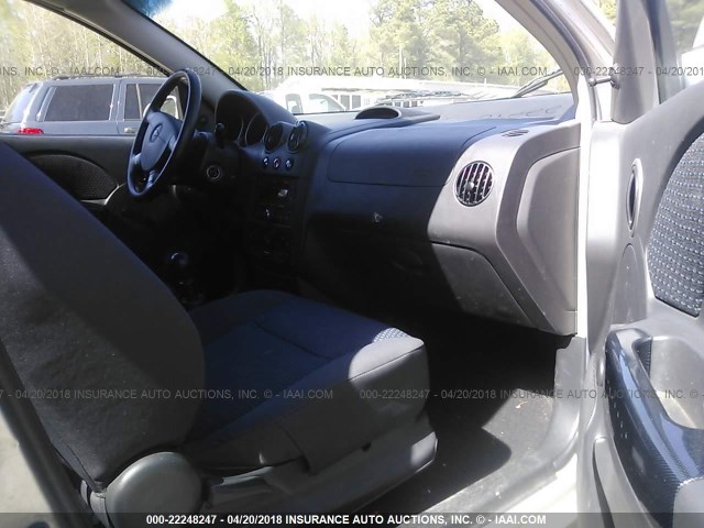 KL1TD66667B761671 - 2007 CHEVROLET AVEO LS SILVER photo 5