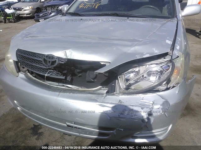 JTDBE32K830181685 - 2003 TOYOTA CAMRY LE/XLE SILVER photo 6