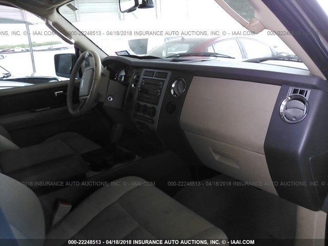 1FMFK15518LA05227 - 2008 FORD EXPEDITION EL XLT GOLD photo 5