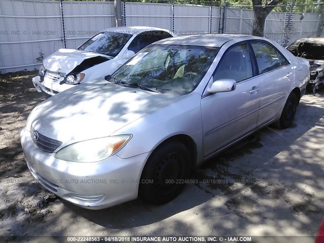 4T1BE32K63U236302 - 2003 TOYOTA CAMRY LE/XLE/SE 银色 照片 2