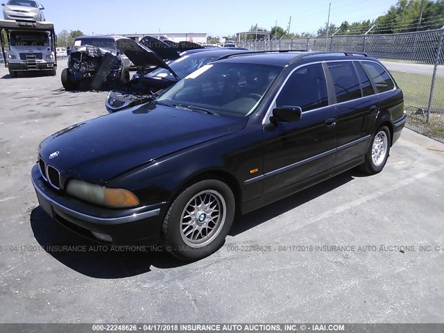 WBADP6338XBV61810 - 1999 BMW 528 IT AUTOMATIC BLACK photo 2