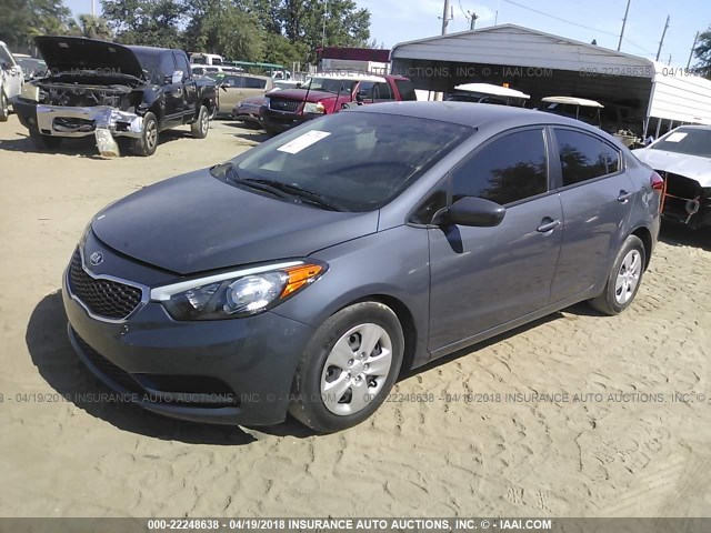 KNAFK4A67G5613080 - 2016 KIA FORTE LX GRAY photo 2