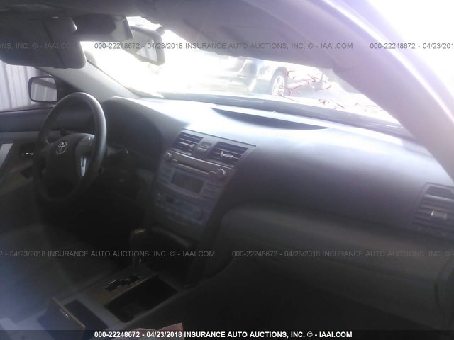 JTNBE46K773074577 - 2007 TOYOTA CAMRY NEW GENERAT CE/LE/XLE/SE GRAY photo 5