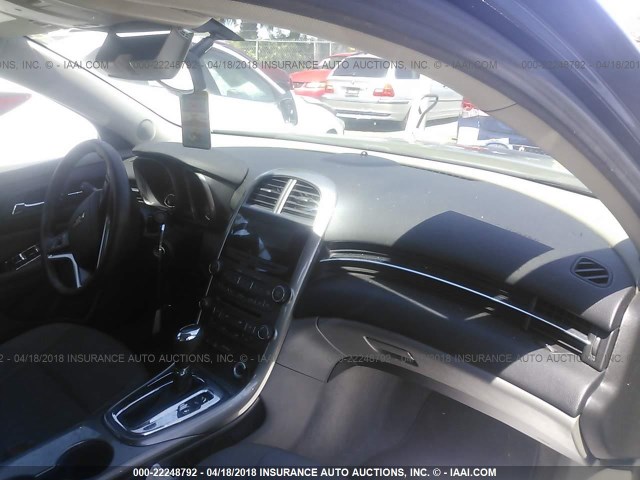 1G11B5SA4DF202563 - 2013 CHEVROLET MALIBU LS 深蓝色 照片 5