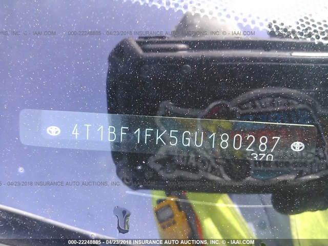 4T1BF1FK5GU180287 - 2016 TOYOTA CAMRY LE/XLE/SE/XSE WHITE photo 9