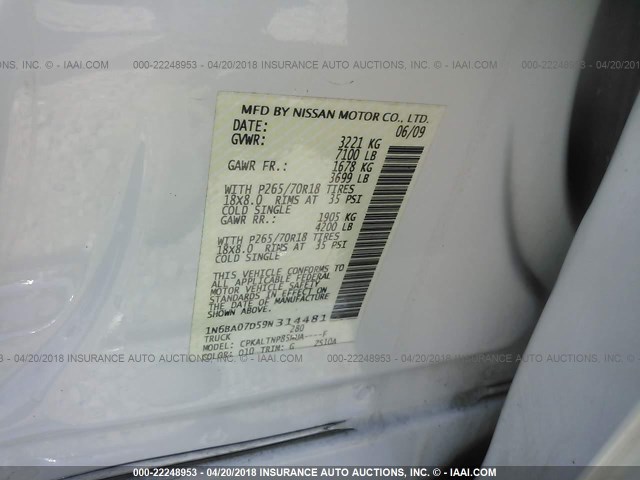 1N6BA07D59N314481 - 2009 NISSAN TITAN XE/SE/LE WHITE photo 9