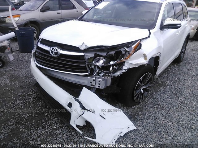 5TDKKRFH9GS153505 - 2016 TOYOTA HIGHLANDER XLE თეთრი ფოტო 6