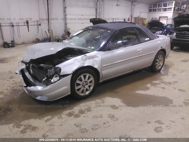 1C3EL75R14N255749 - 2004 CHRYSLER SEBRING GTC BLACK photo 2