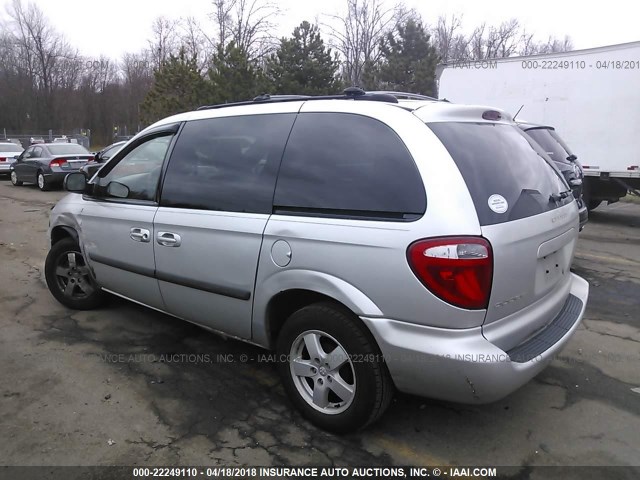 1D4GP45R95B150292 - 2005 DODGE CARAVAN SXT SILVER photo 3