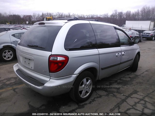 1D4GP45R95B150292 - 2005 DODGE CARAVAN SXT SILVER photo 4