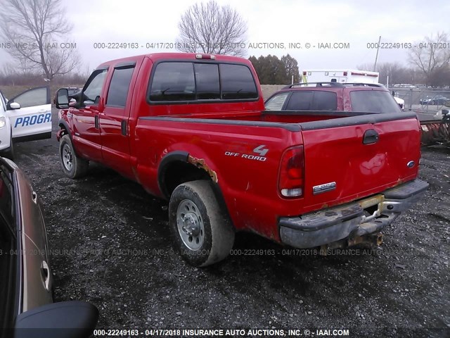 1FTSW21PX5EA55242 - 2005 FORD F250 SUPER DUTY RED photo 3